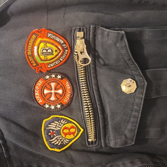 Jacket - Picture 3 of 7